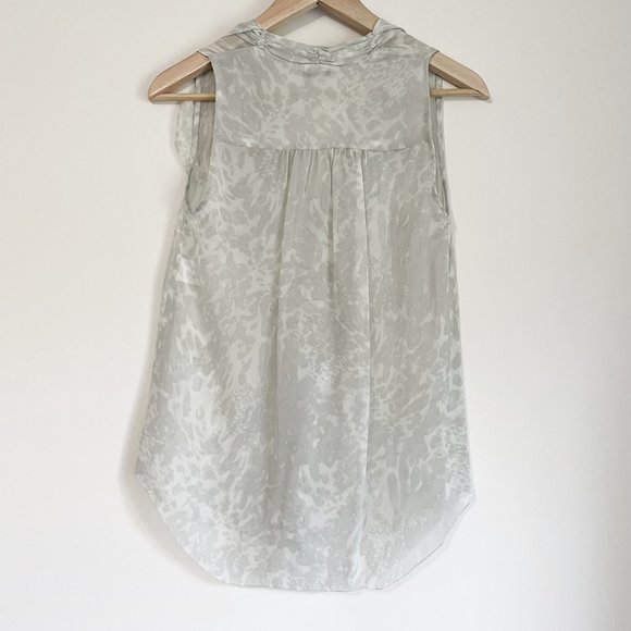 Babaton | 100% Silk | Sleeveless Print Top | XS - Picture 2 of 3